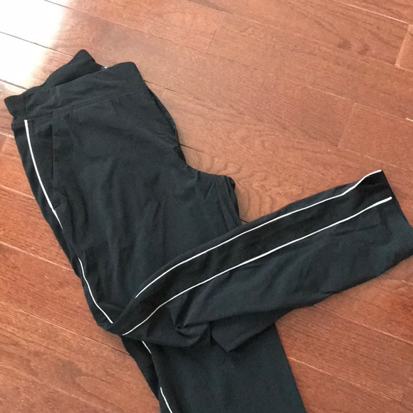 Athleta Pants - Athleta Brooklyn Pant